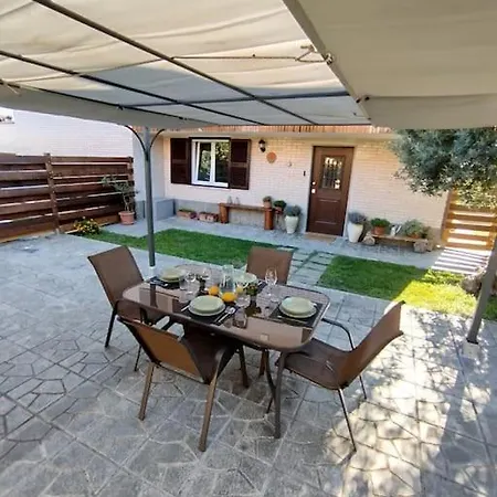 Casa A 7 Minuti Da Aeroporto Fco Vicino Fiera Di Roma!! Fiumicino