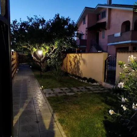 Apartment Casa A 7 Minuti Da Aeroporto Fco Vicino Fiera Di Roma!! *