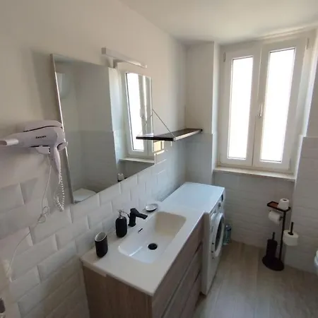 Casa A 7 Minuti Da Aeroporto Fco Vicino Fiera Di Roma!! Appartamento *